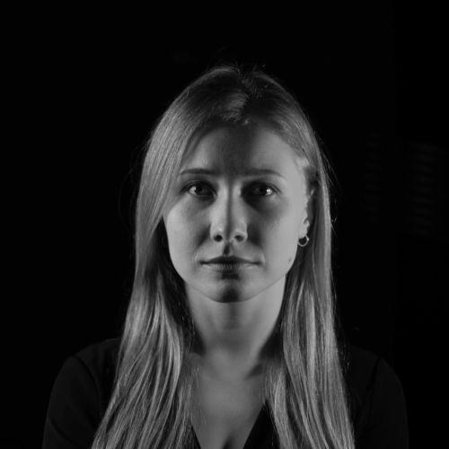 Ніка Шостак